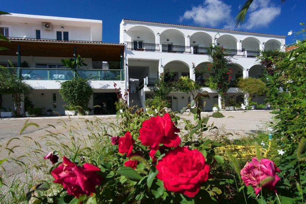 Hotel Athina Karavomylos Ngoại thất bức ảnh